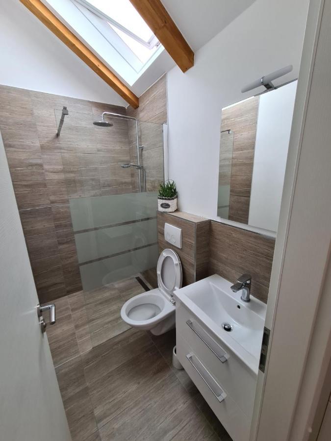 Apartman Bracera Primošten Exterior foto
